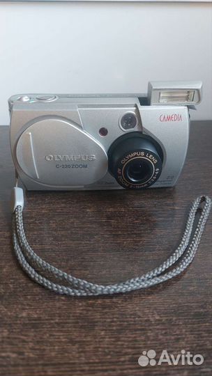 Olympus c 220 zoom