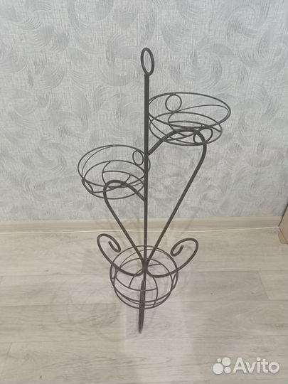 Подставка для цветов