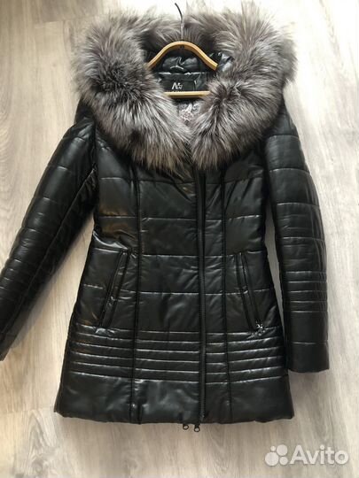Куртка зимняя женская 42 44 размер бу