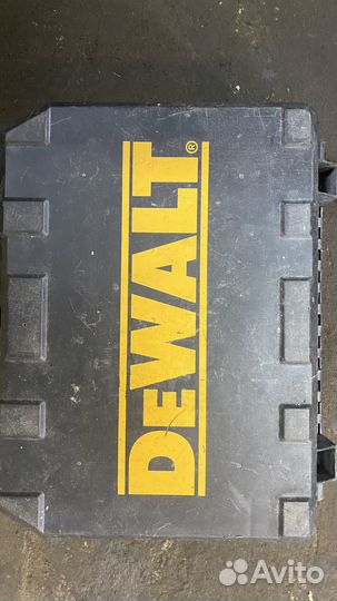 Шуруповерт dewalt