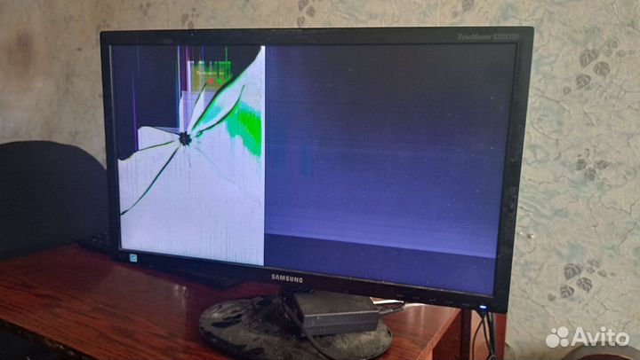 Монитор Samsung