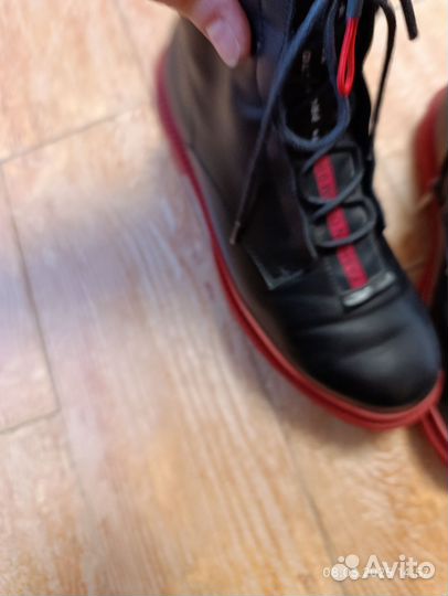 Ботинки кожаные демисезонные