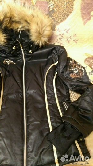 Фирменная горнолыжная куртка