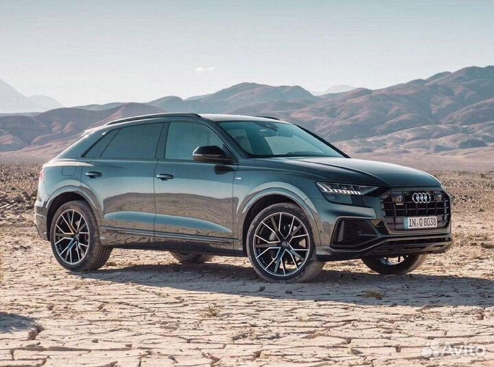 Штатные колеса с Audi Q8 R22