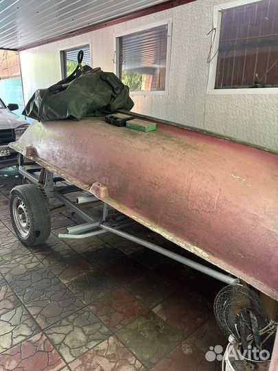 Лодка с прицепом