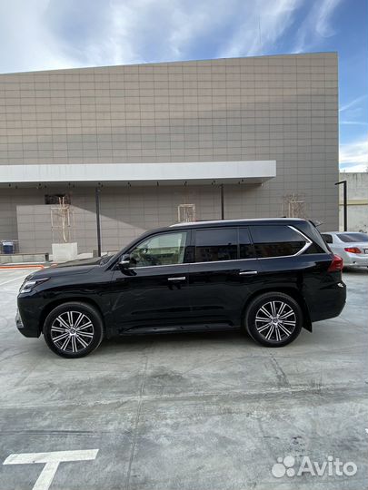 Lexus LX 5.7 AT, 2017, 71 500 км