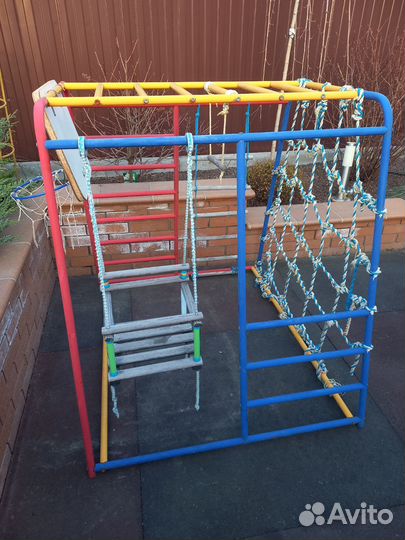 Детский спортивный комплекс уличный
