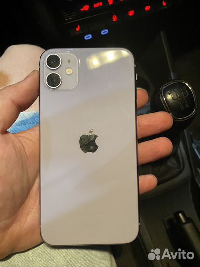 Мобильные телефоны бу iPhone 11