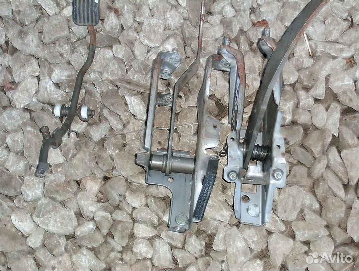 Педальный узел Daewoo Nexia N150 1.6 16кл