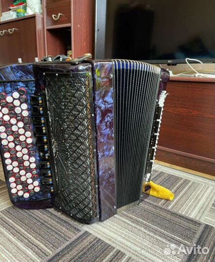 Баян мастеровой