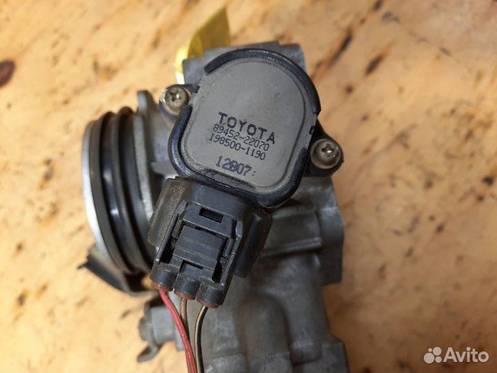 Дроссельная заслонка toyota mark II blit