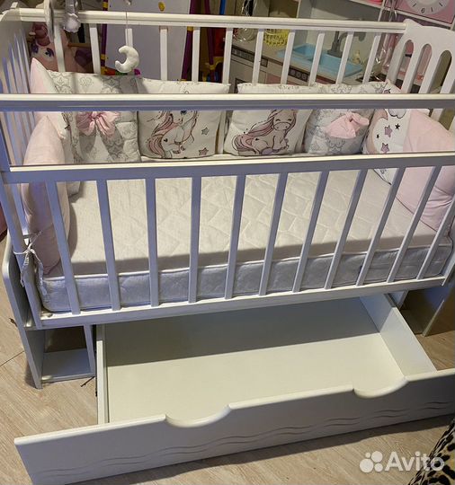 Автоматическая Кровать-качалка Baby Укачай-ка