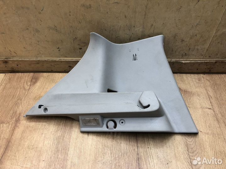Обшивка стойки Renault Sandero 2014+