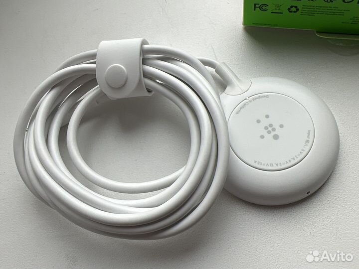 Belkin MagSafe Charger (совместно с apple)