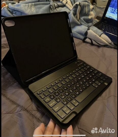 Клавиатура чехол для iPad