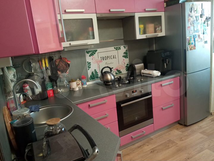 3-к. квартира, 72 м², 10/10 эт.