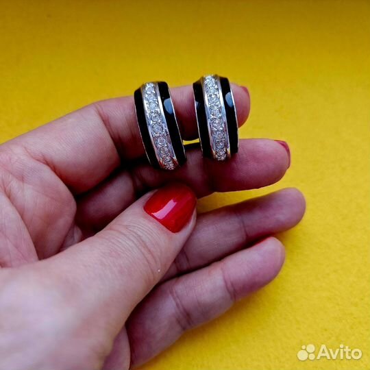 Клипсы butler Fac Канада чёрная эмаль винтаж 1990е