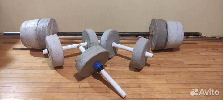 Штанга (примерно 50-70кг )
