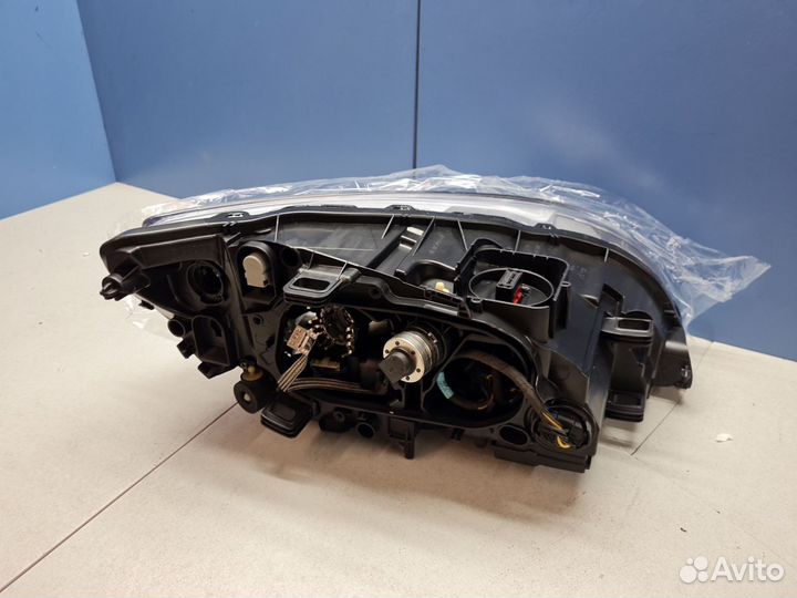 Фара левая Volvo V60 (V60 Cross Country) 2010-2018