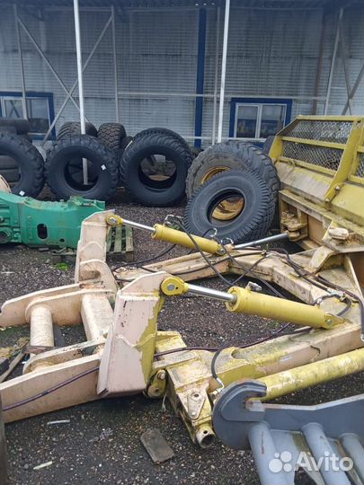 Отвал на трактор John Deere 8-й серии