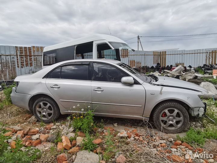 Разбор Hyundai Sonata 5 NF 2.4 АКПП запчасти б.у