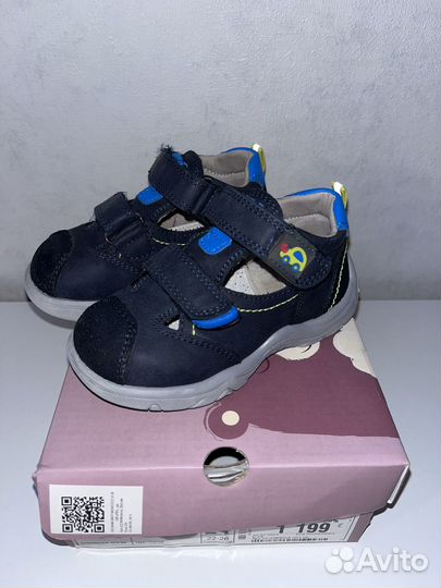 Сандалии для мальчика 24 размер