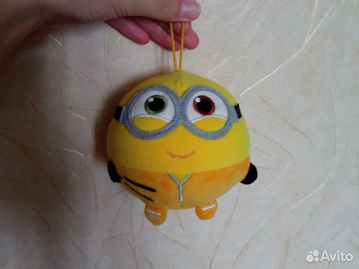 Игрушки миньоны из магнита