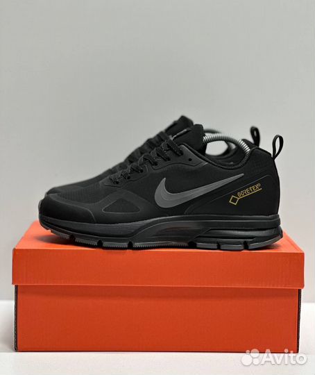 Кроссовки Nike термо