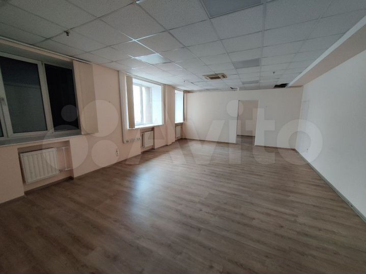 Офисное помещение 87.04 кв.м от собственника