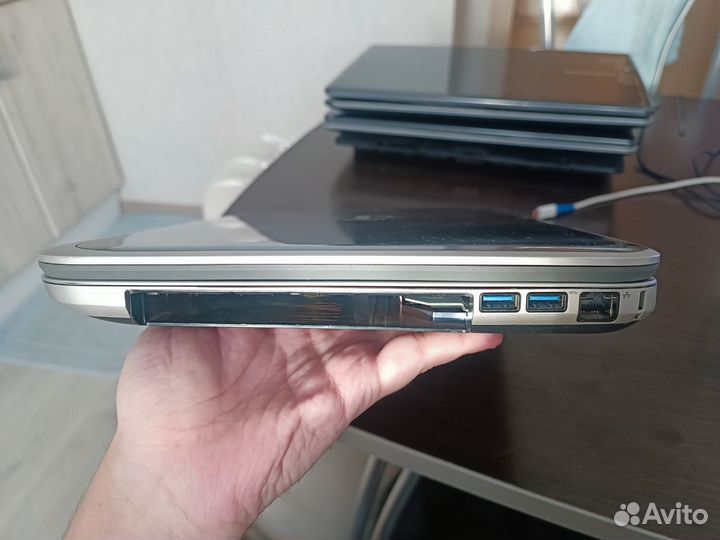 Ноутбук Dell на запчасти