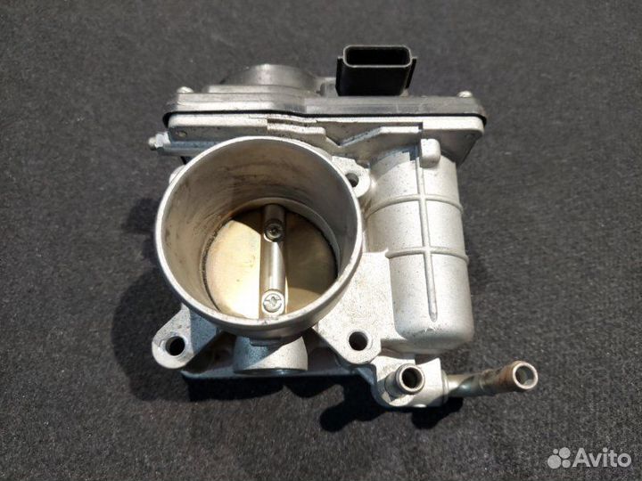 Дроссельная заслонка левая Nissan Fuga Y51