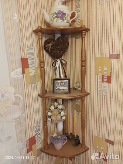 Полка угловая