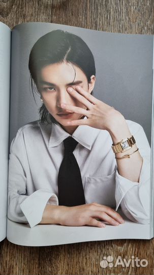 Журнал esquire с Хенджином Stray kids