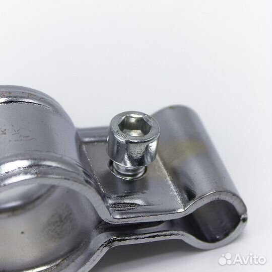 Соединитель трубы d25мм и двух панелей-сетки, хр