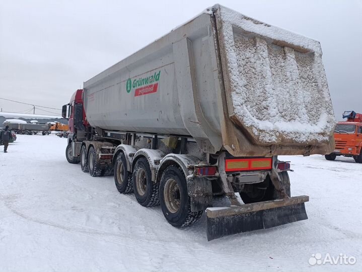Полуприцеп самосвальный Grunwald 9453-0000010-50, 2018