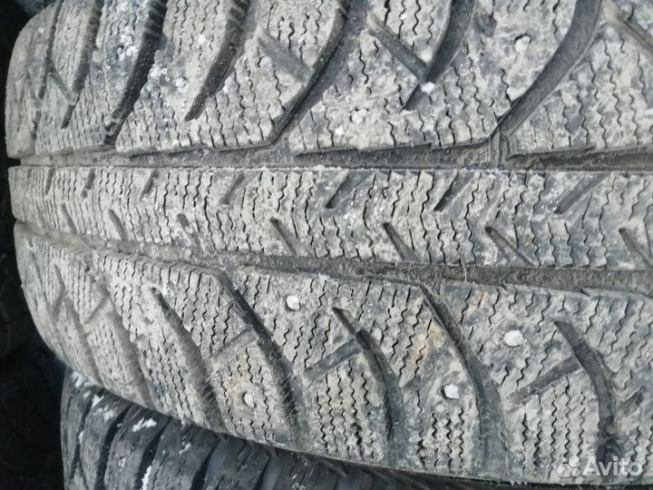 Bridgestone Ice Cruiser 7000S 235/65 R17 108T