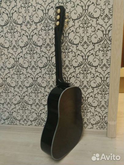 Акустическая гитара бу