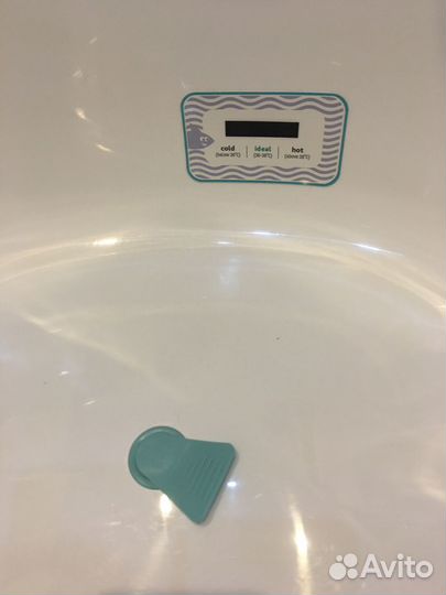 Ванночка для купания с термометром