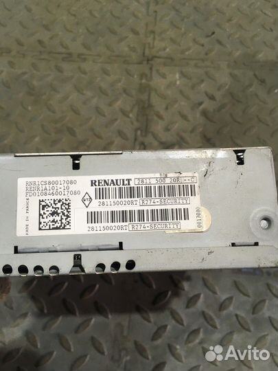 Медиацентр / Магнитола (Renault Megane)