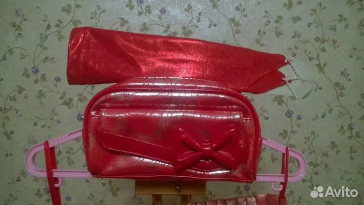 Нарядное платье, перчатки, сумочка