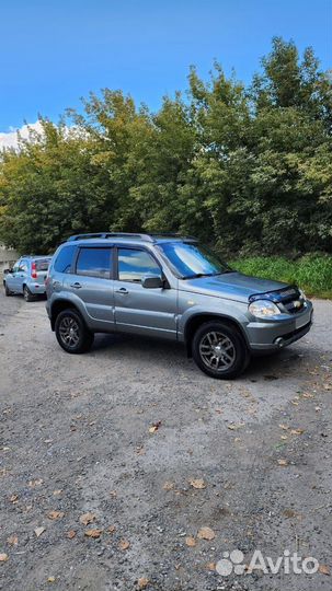 Chevrolet Niva 1.7 МТ, 2011, 130 100 км