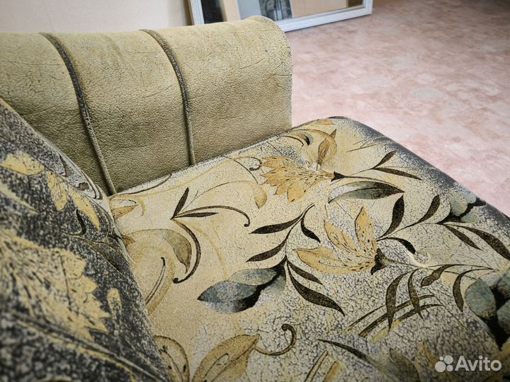 Продам диван