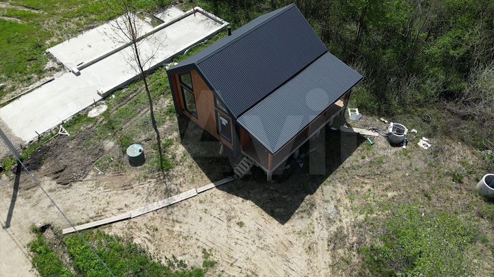 Дом 76 м² на участке 5 сот.