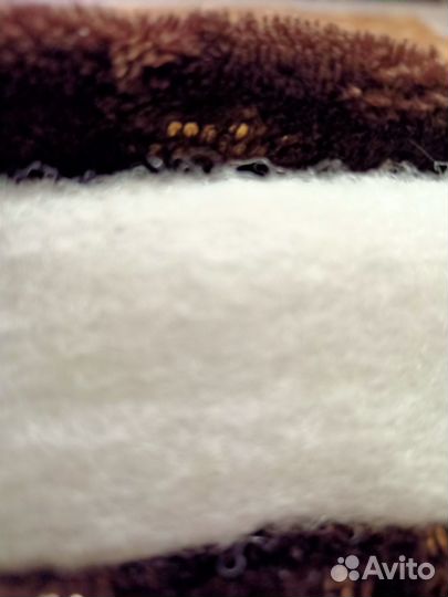 Лежанка для собаки +комбинезон на среднюю собаку