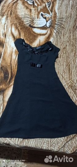 Платье женское