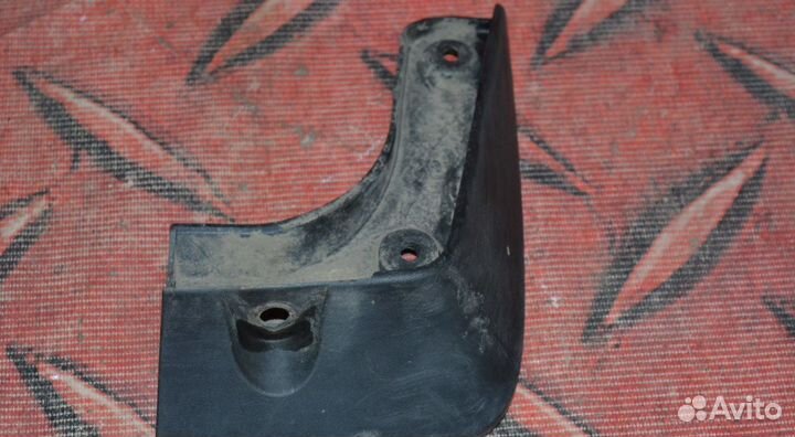 Брызговик задний правый Kia Optima 4