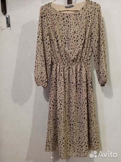 Платье женское 46 48