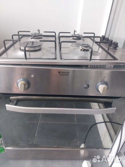 Встроенный духовой шкаф и газовая панель