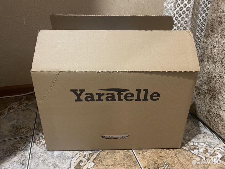 Коробка с мужскими вещами