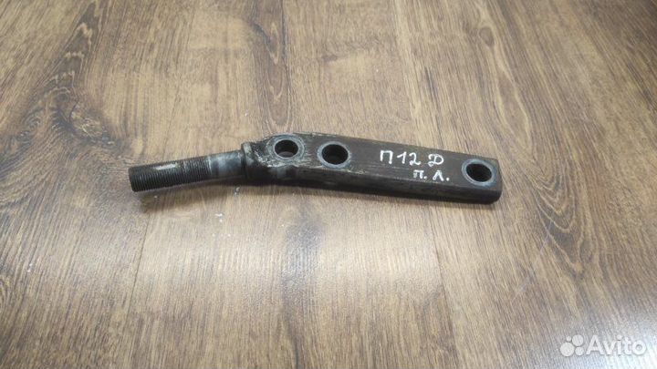 Крепления рычага передняя левая Nissan Primera P